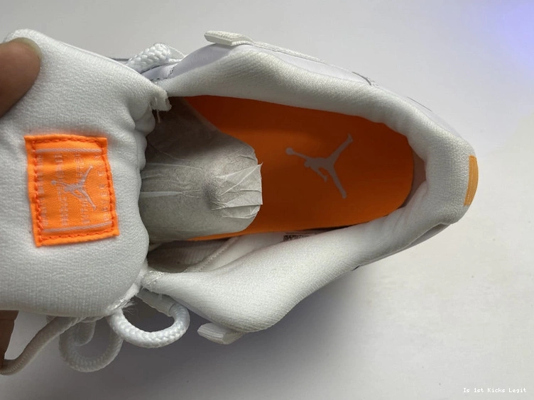 “Citrus  WMNS 11 Air AH7860-139 Jordan Low 0326